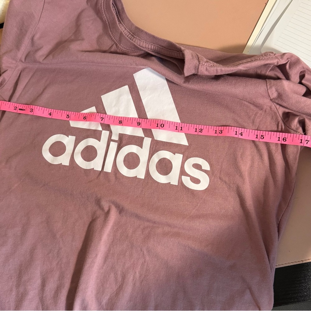 Adidas Women’s Pink/Mauve Logo Tee Size M Golf Athletic T-Shirt Casual Sporty - Picture 6 of 7